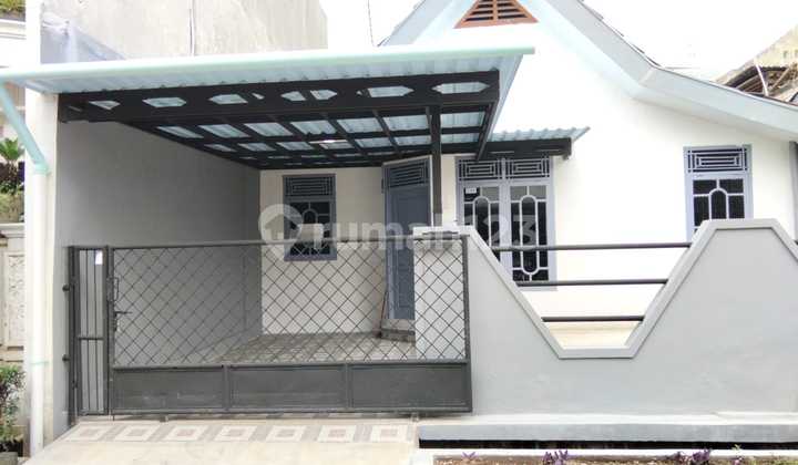 Disewakan Rumah Siap Huni di Taman Cimanggu Bogor Disewakan Rumah Siap Huni di Taman Cimanggu Bogor