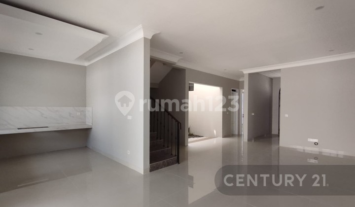 kamar tidur rumah baru siap huni komplek