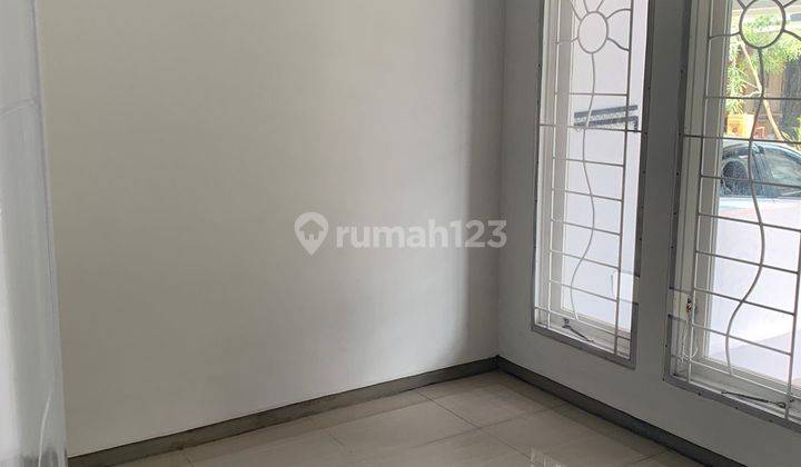 Dijual Cepat Rumah Di Cluster valencia Bintaro 2