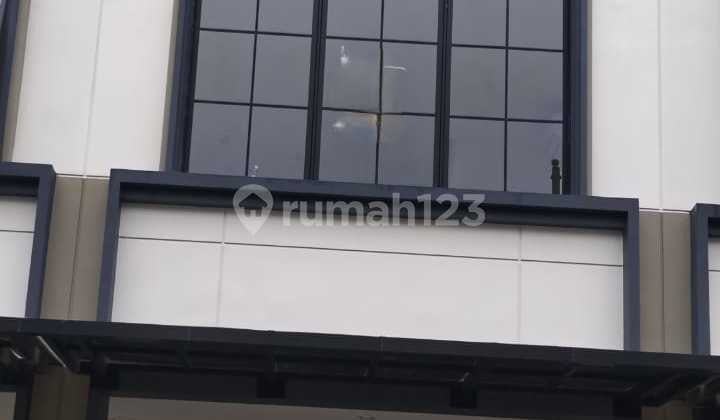 Disewakan Cepat Ruko Hudson Gading Serpong