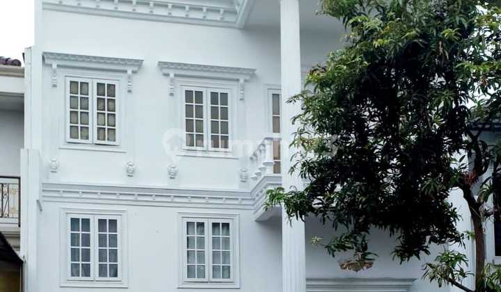 Dijual Bangunan Mandiri 2,5 Lantai Cluster Picardie Modernland Tangerang