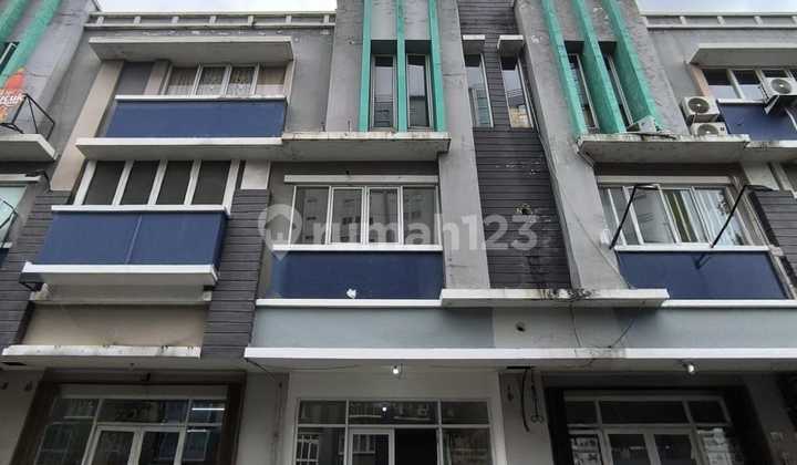 Disewakan Ruko Neo Arcade Gading Serpong - 3 Lantai, Lokasi Strategis Disewakan Ruko Neo Arcade Gading Serpong - 3 Lantai, Lokasi Strategis