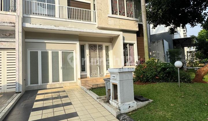 For Rent Nice House Chalcedony Cluster PHG Gading Serpong