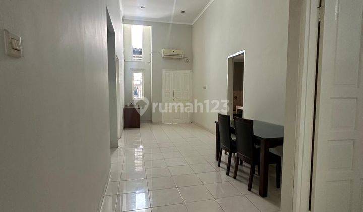 Disewakan Rumah Feronia Alam Sutera 2