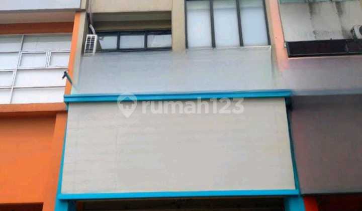 Disewakan Ruko Boulevard Gading Serpong
