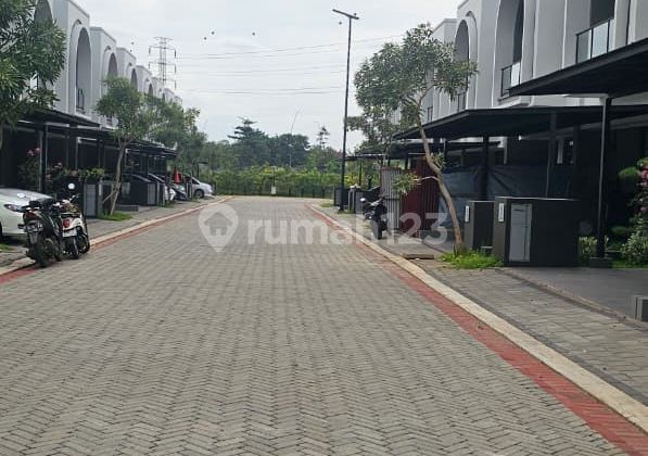 Disewakan Rumah Baru Cluster Welton Hiera Bsd - Siap Huni, Full AC 2