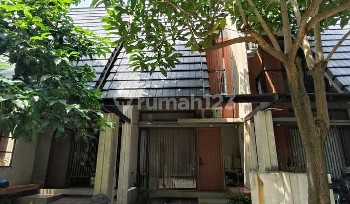 Dijual Cepat! Rumah 2 Lantai Fleekhauz BSD - Lokasi Strategis & Siap Huni Dijual Cepat! Rumah 2 Lantai Fleekhauz BSD - Lokasi Strategis & Siap Huni