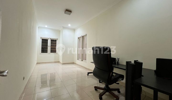 Disewakan Rumah Cluster Crystal gading Serpong 2