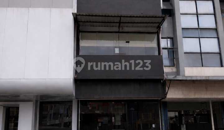 Ruko for Rent Boulevard Gading Serpong Block Aa - Land Size 5X20, 3 Floors Full, Busy Location