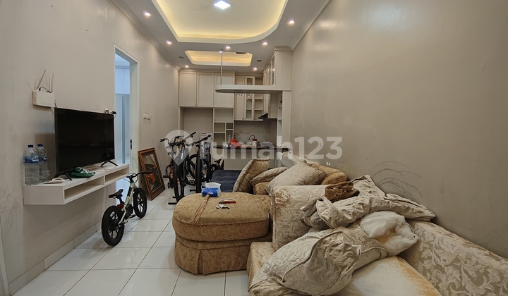 Rumah Di Cluster Catalina, Gasing Serpong 2