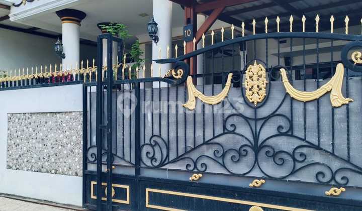 Rumah 2 Lantai, Siap Huni, SHM, Akses Strategis, di Pamulang