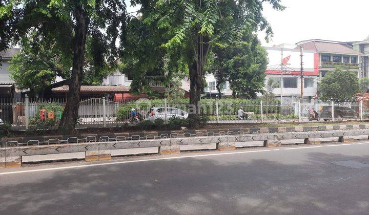 Rumah 2 Lantai Butuh Renovasi di Kebon Jeruk, Jakarta Barat 1