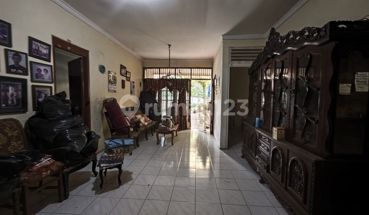 Palapa House, Pasar Minggu, South Jakarta, land calculation with building bonus, area 250 meters. 1