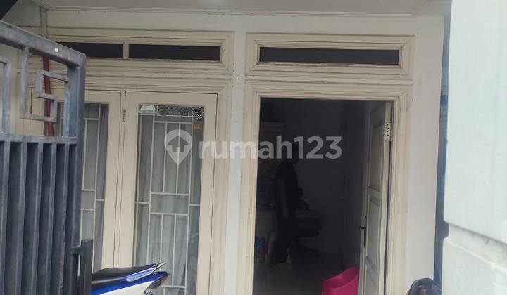 rumah kebayoran lama pondok pinang bisa untuk kos kosan atau tempat tinggal 2