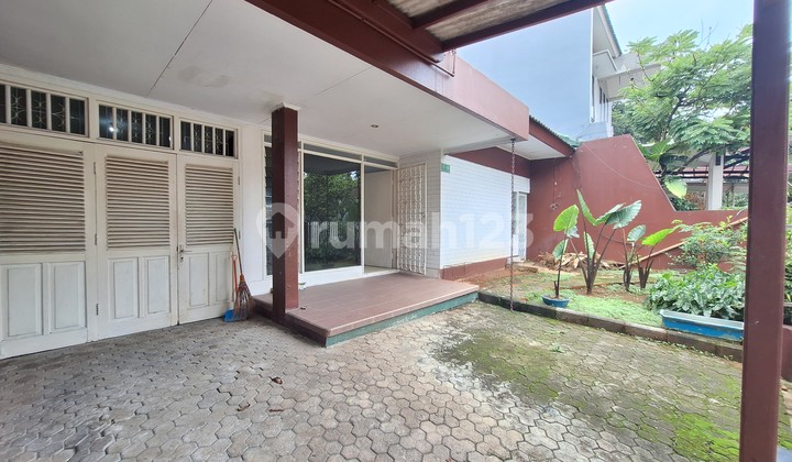 RUMAH DALAM PERUMAHAN BUNCIT INDAH AREA WARUNG BUNCIT JAKARTA SELATAN