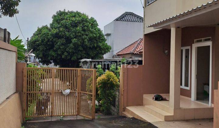 Rumah Siap Huni di Kompleks Pelita Air Sawangan  2