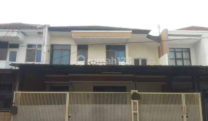 Rumah Kompleks Taman Modern, Cakung Jakarta Timur  1