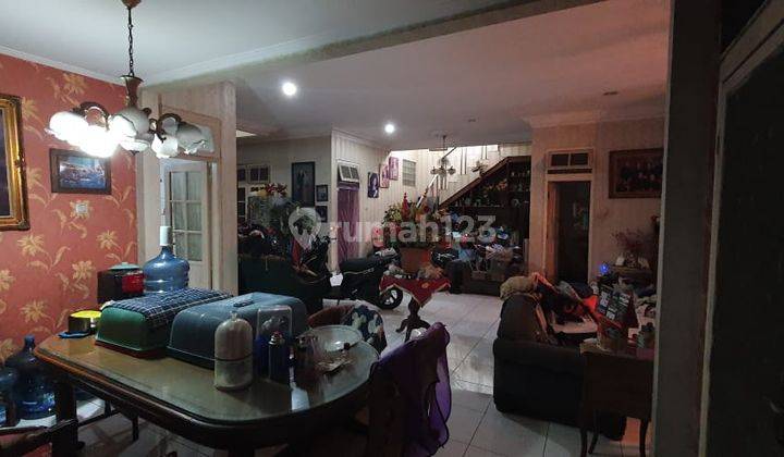 rumah di kemanggisan ilir jakarta barat 1