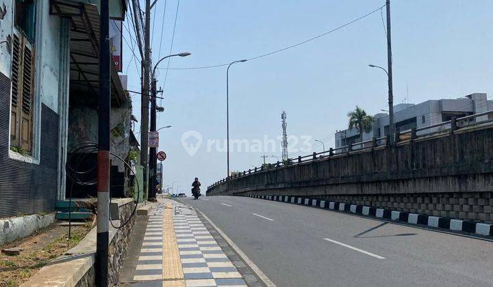 Tanah strategis pinggir jalan raya dekat dengan hotel dan bank 1