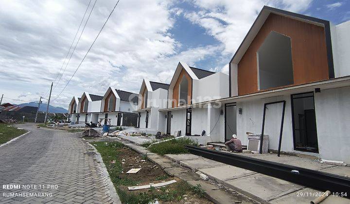 Rumah 3 Kamar Tidur, Luas 112 Meter Disendangmulyo 1