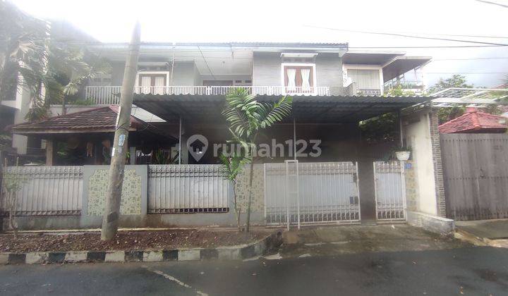 Rumah 2 lantai siap huni di Bukit Cirendeu SHM 1