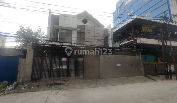 Rumah Siap Huni Di Kawasan Komersial Thamrin Belakang Gedung Uob Jakarta Pusat 1