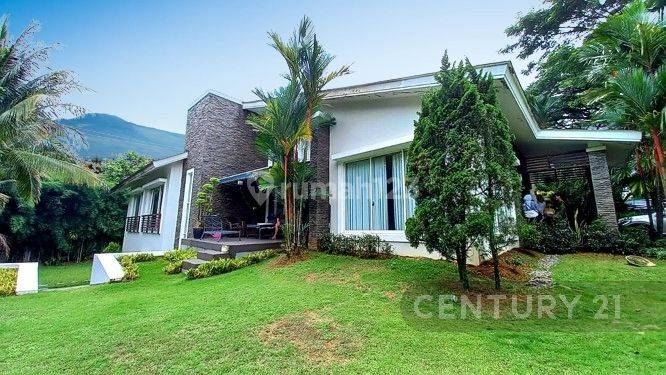 Rumah Mewah Posisi Hook Bukit Golf Hijau Sentul City Bogor Jabar 1