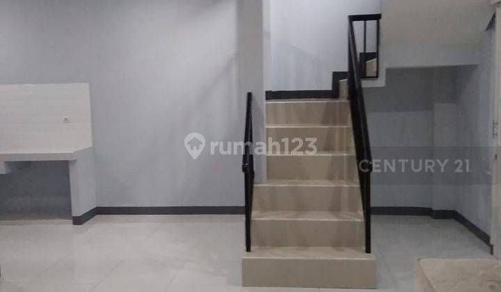 Rumah Siap Huni 2 Lantai Di Area Kebayoran Baru 2