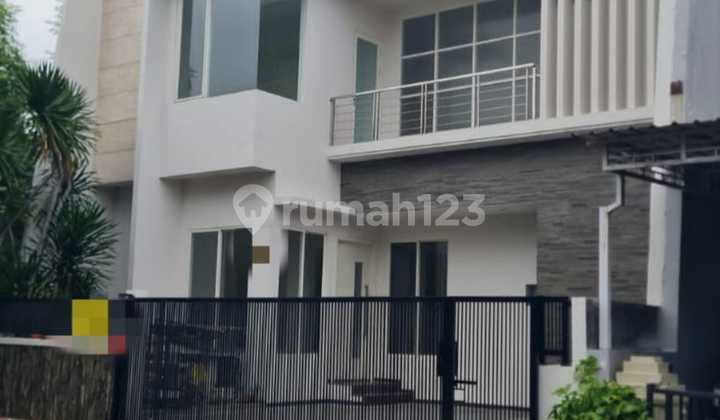 Dijual Rumah di Regency 21 Sukolilo Baru Gress Dekat Galaxy Mall