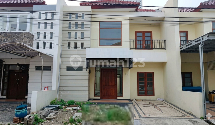 Dijual Rumah di Regency Kuda Dua Jagir Wonokromo