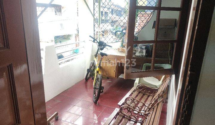 Di Jual Rumah Bagus 2 Lantai Jakarta Timur  2