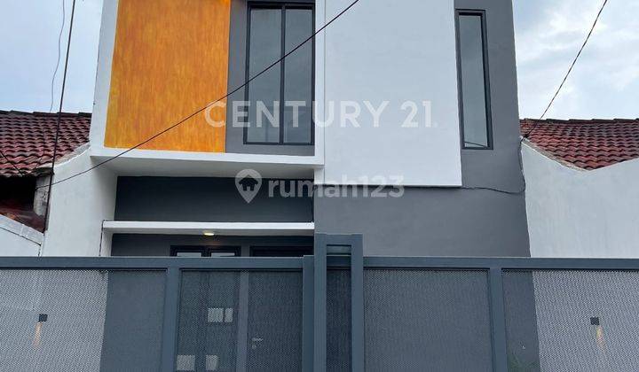 Di Jual Rumah Bagus Dan Baru 2 Lantai PHR, Bekasi 1