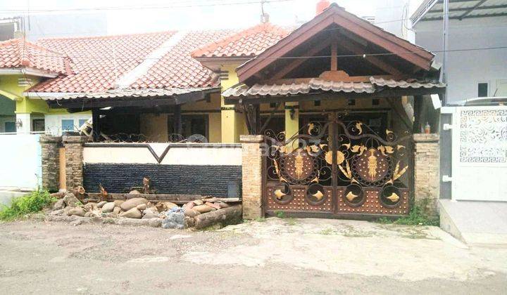 Disewakan Rumah Di Harapan Indah Bekasi 1