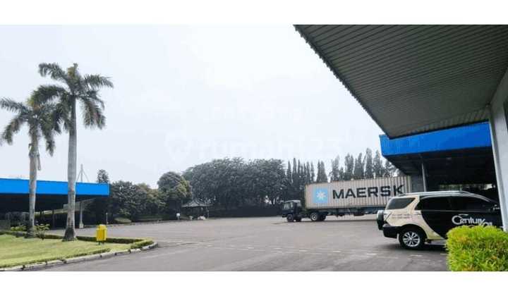 For Rent: Land & Factory Building on West Bekasi Main Road, Bekasi. For Rent: Land & Factory Building on West Bekasi Main Road, Bekasi.