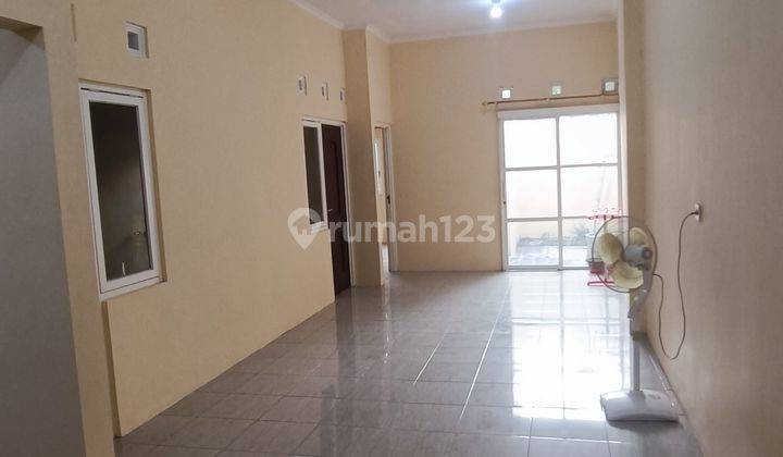 Rumah Kontrakan Bagus Unfurnished di Meteseh, Tembalang Dekat Undip Bisa Parkir Mobil harga Nego  2