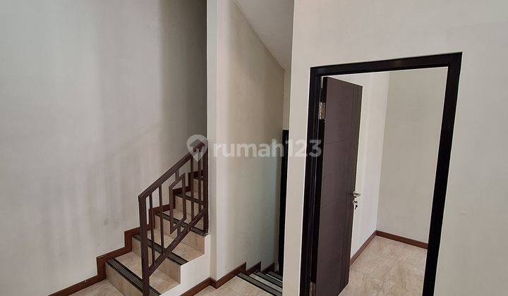 Rumah Minimalis di Lontar Surabaya 2
