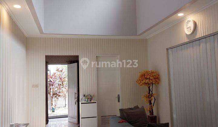 dijual rumah 2 lantai siap huni di nusaloka bsd city 2