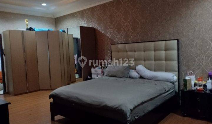 Rumah Mewan 3 Lantai Ada Kolam Renang Lokasi Strategis Harga Terbaik 2