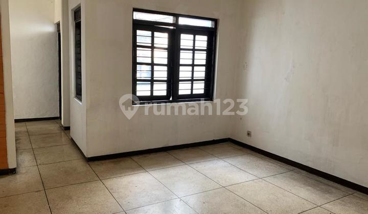 Disewa rumah cikutra dekat area Kampus lokasi oke harga Murah 2