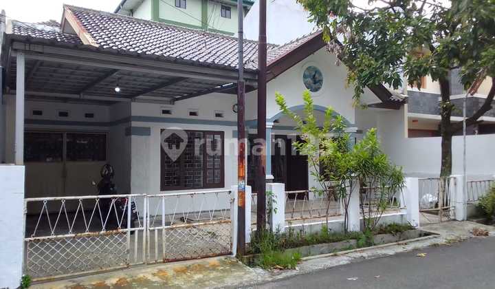 Disewa Rumah lengkong lokasi strategis dan nyaman harga murah