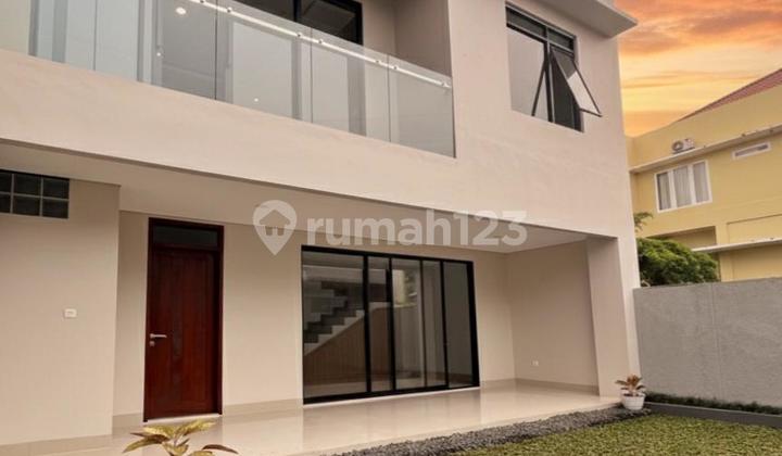 Dijual Rumah Mewah Dago Strategis dan Nyaman