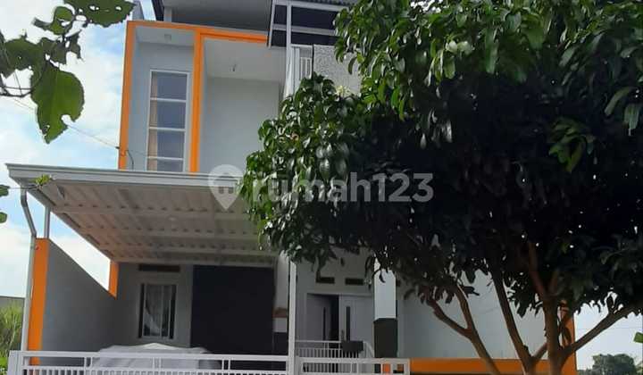 Diual Rumah 2 Lantai Ngamprah Lokasi Strategis Dan Nyaman