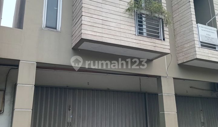 Rented Shophouse Tki Location Near Marga Asih Toll Gate 1