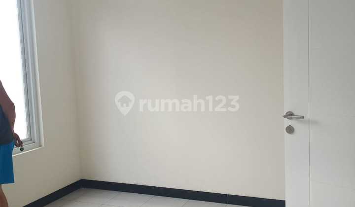 Rented Shophouse Tki Location Near Marga Asih Toll Gate 2