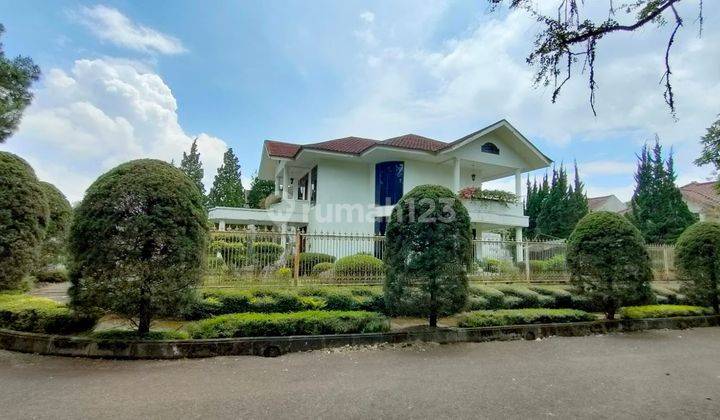 Dijual Rumah Cantik Sersan Bajuri Kota Bandung 1