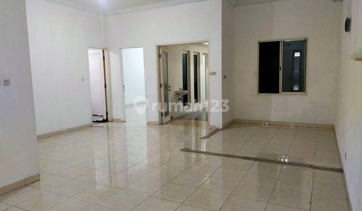 Disewakan Cepat Rumah Minimalis di Alam Sutera  2