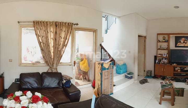 Quick Sale 2-Story House in Sevilla BSD Quick Sale 2-Story House in Sevilla BSD