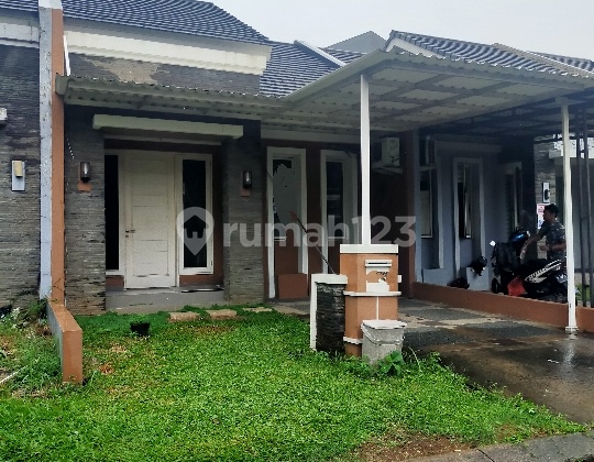 Disewakan Cepat Rumah Lokasi Strategis