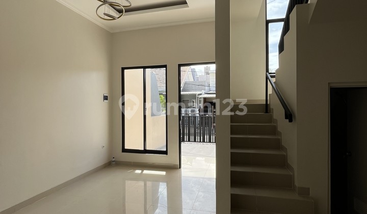 Dijual Rumah Baru di Villa Melati Mas Serpong 2