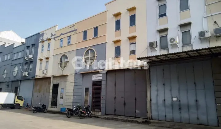 Ready-to-Use Warehouse in PIK, Land Area 240M²